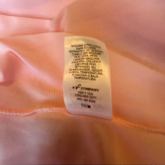 Vanity Fair beautiful Women's Pink Sleepwear Set Size Medium.  EUC - Picture 11 of 12